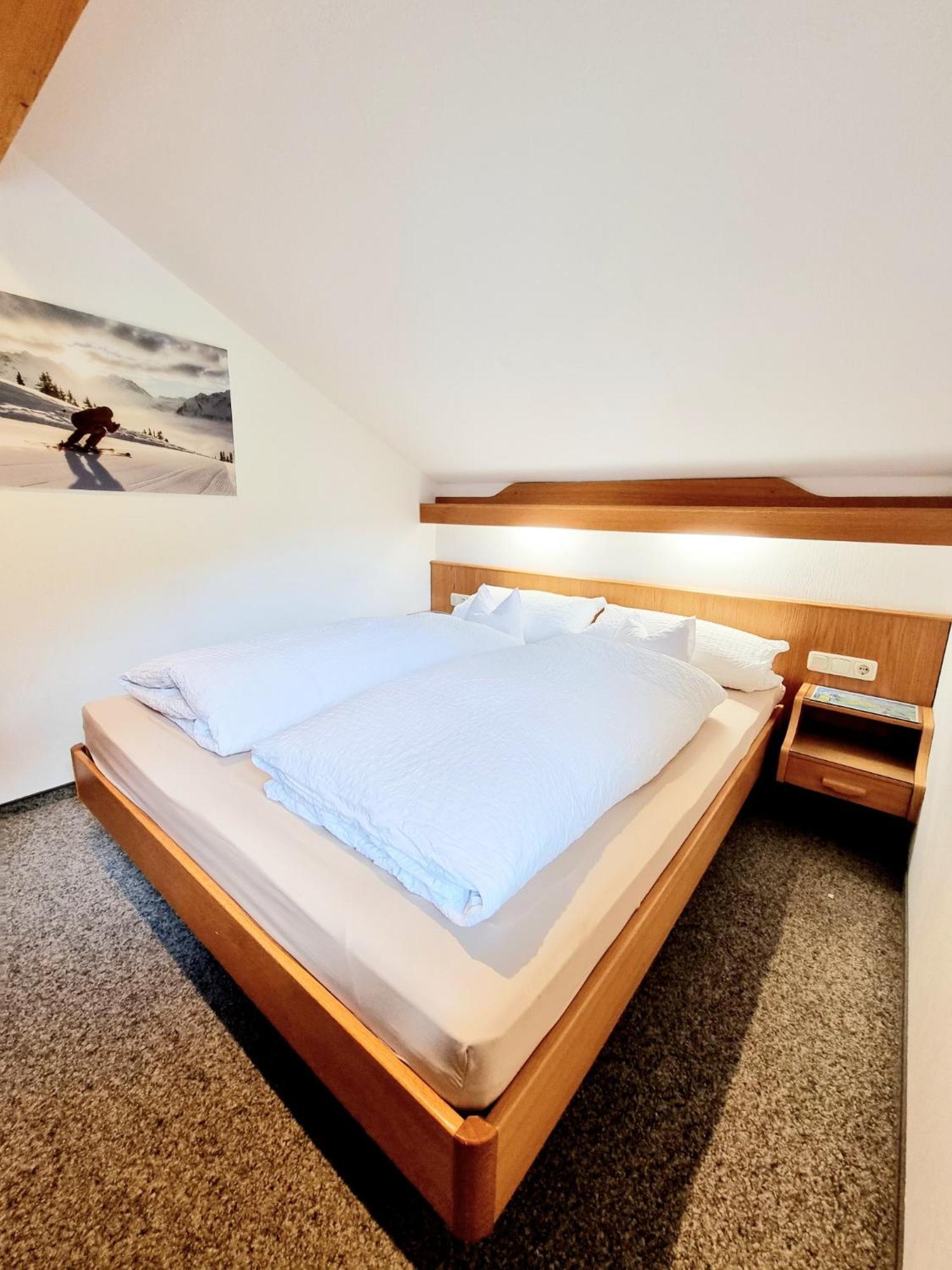 Apartament Das Bergfried - Urlaub Zentral Und Ruhig! Riezlern Zewnętrze zdjęcie