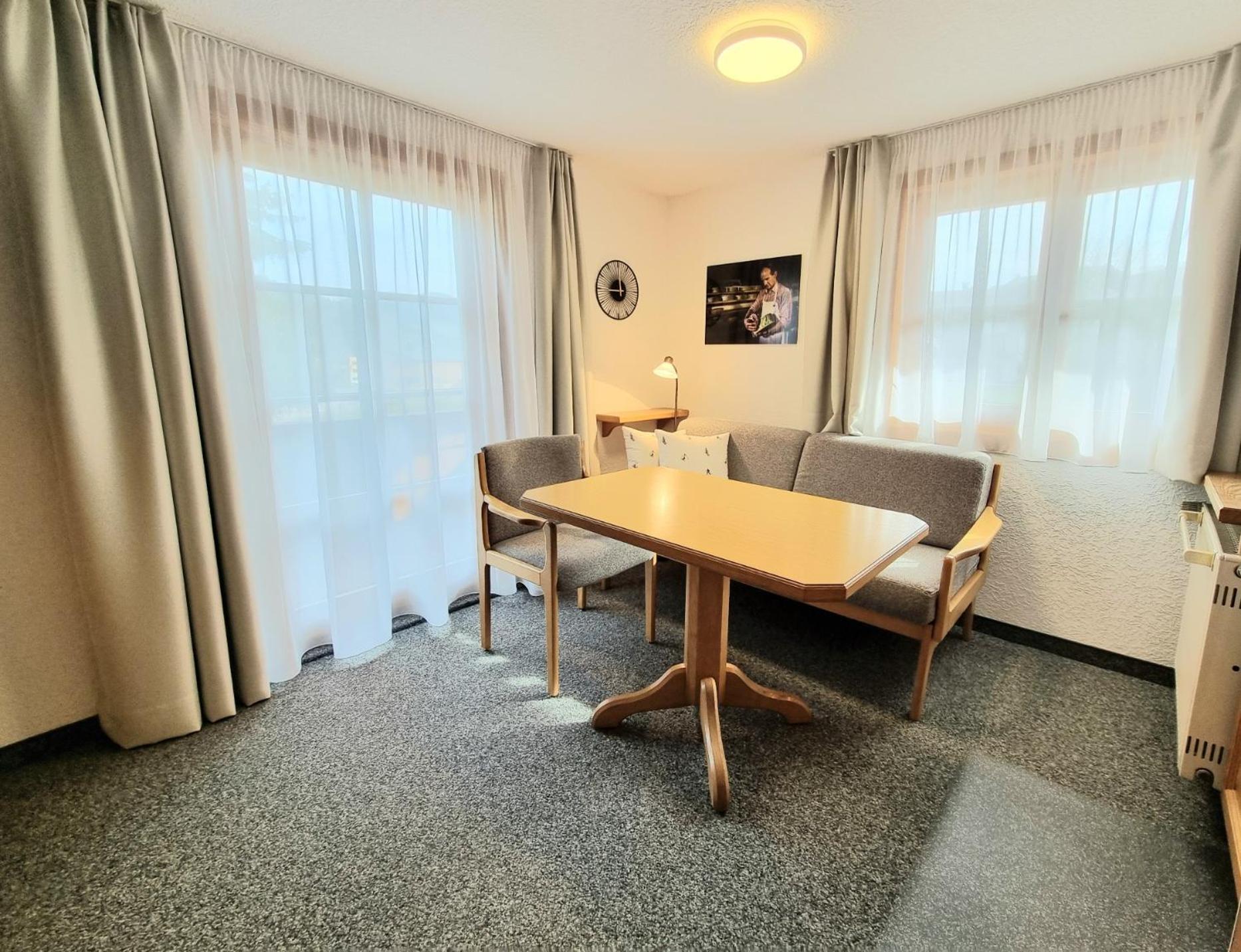 Apartament Das Bergfried - Urlaub Zentral Und Ruhig! Riezlern Zewnętrze zdjęcie